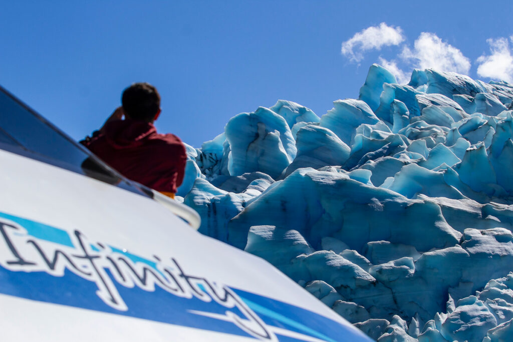 Navegacion Todo Glaciares Galeria 1