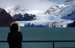 El Glaciar Spegazzini visto desde la base Spegazzini